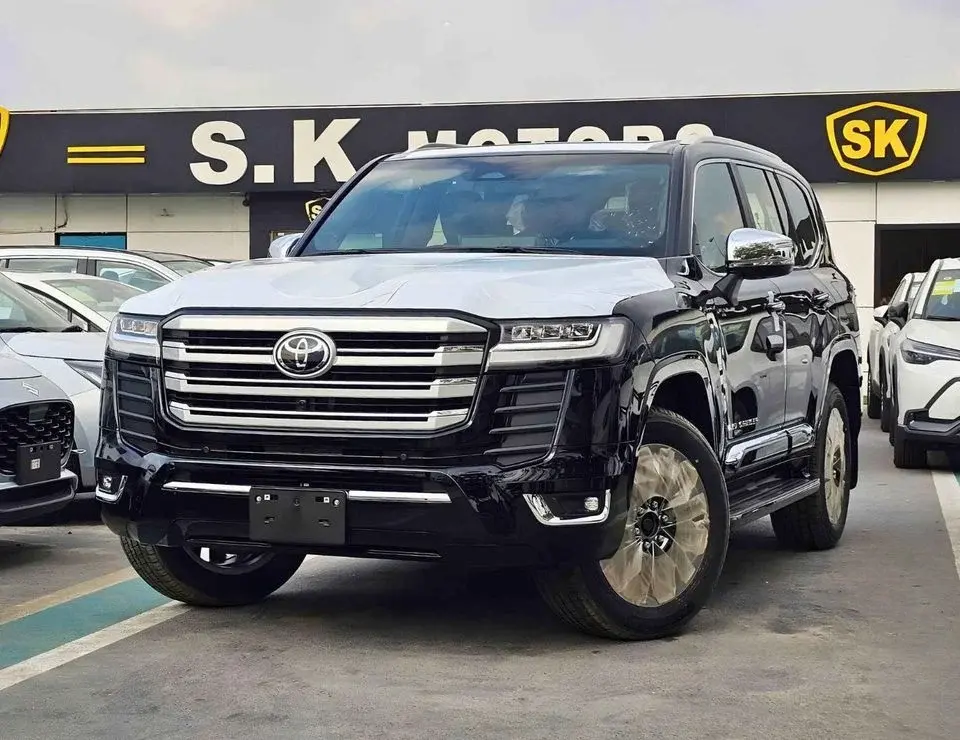 Toyota Land Cruiser VX /4.0L PETROL V6 /RADAR /BIG DVD/JBL SPEAKERS / REAR ENTERTAINMENT DVD /MID OPTION (CODE#VX4MA) 2026 — véhicule occasion import Dubaï